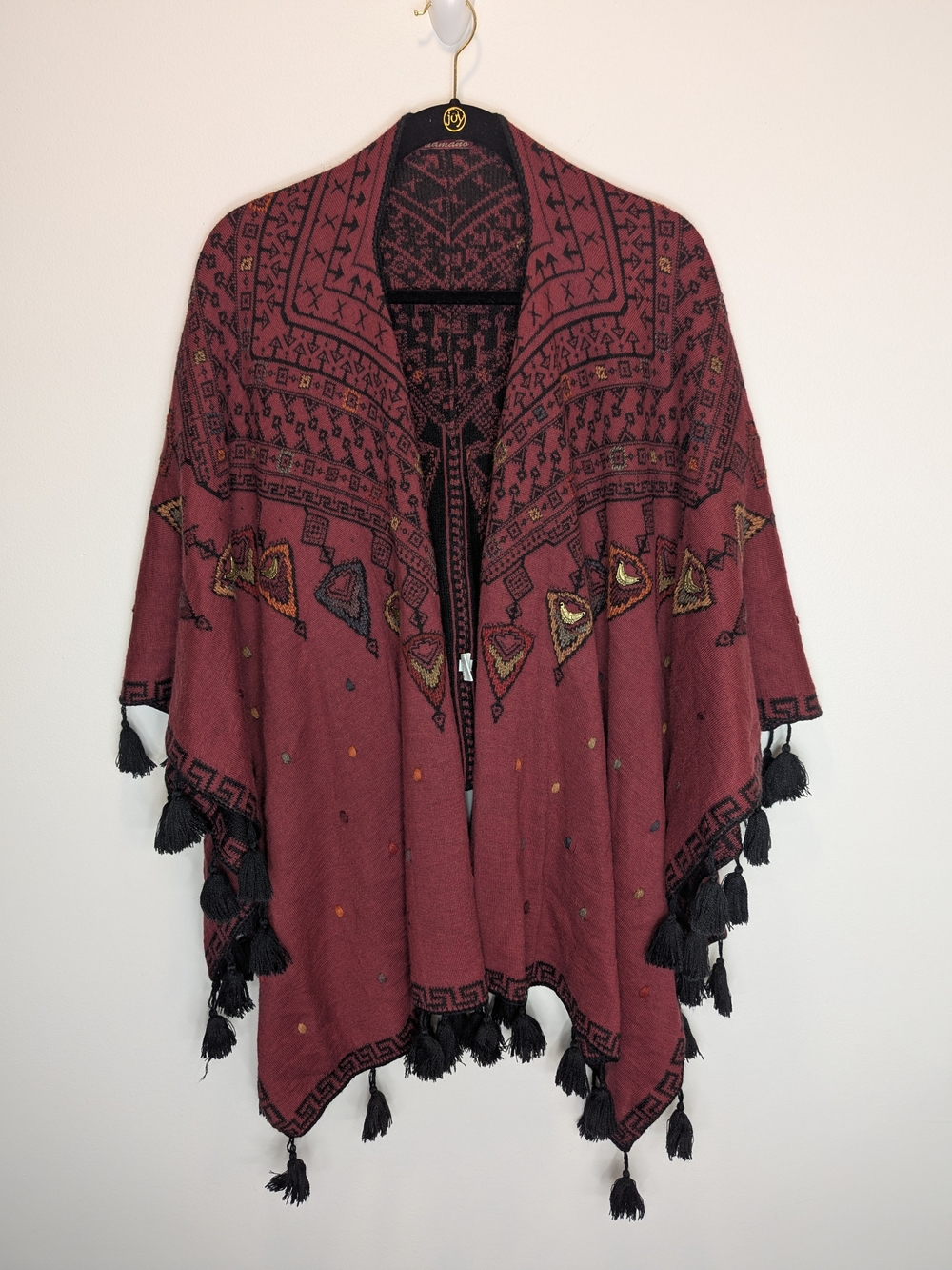 Caamano Women's Artisan Alpaca Shawl Peruvian Size Medium Boho Quiet Luxury